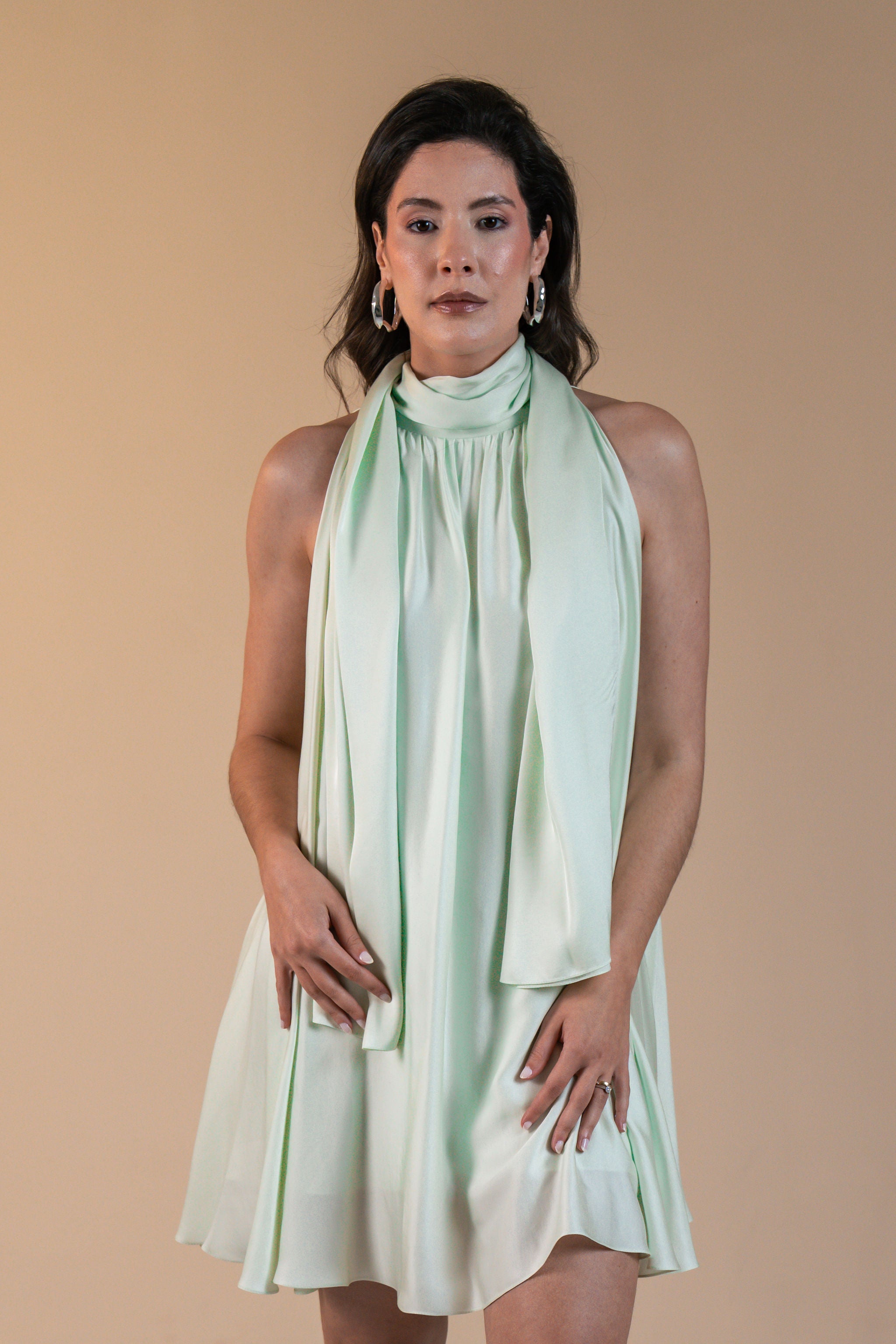 Vestido Lenço curto Viscose Cetim - Verde água
